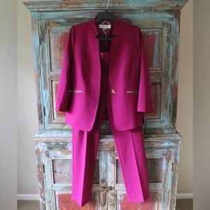BRAND NEW plum tahari arthur s. levine